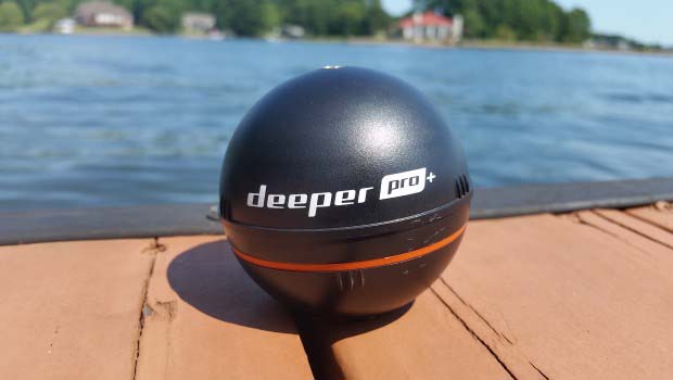 Deeper Pro+ Fishfinder