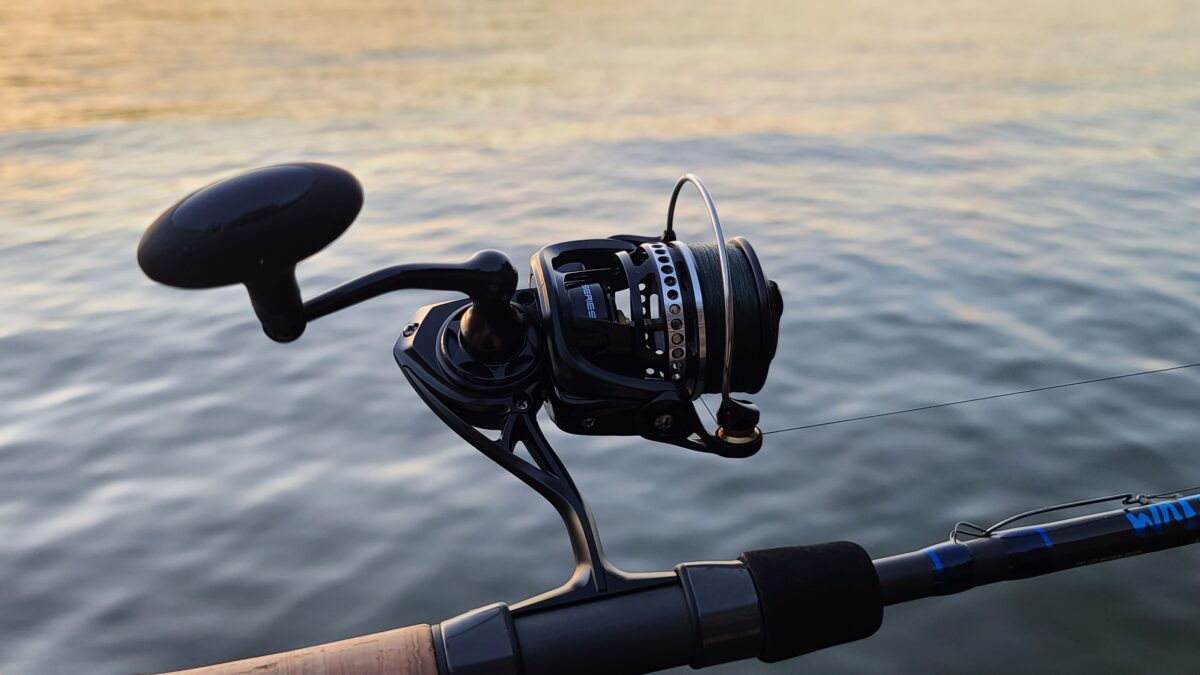 Best Inshore Spinning Reels - BassGrab